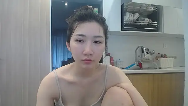 Asiagirll online show from May 23, 2026, 3:27 am