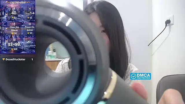 Asiagirll online show from February 19, 2026, 4:37 pm