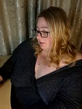 Iceprincess2bad4u online show from February 25, 2026, 6:19 pm