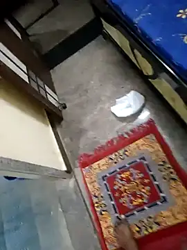 rameshmry1 online show from December 18, 2025, 3:38 pm