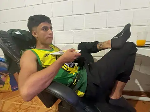 Max TheHorseDick online show from March 1, 2026, 5:51 am