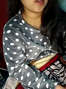 Sweet-Berry online show from February 12, 2025, 6:51 pm