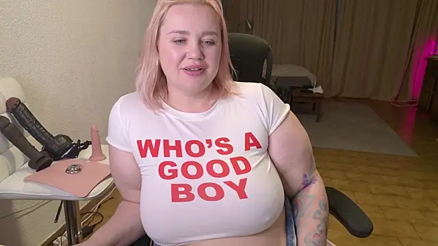 Snapshot of MargotGrey chatting on February 7, 2026, 9:12 pm MargotGrey online show from February 7, 2026, 9:12 pm