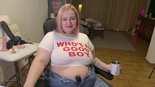 Snapshot of MargotGrey chatting on January 17, 2026, 10:41 am MargotGrey online show from January 17, 2026, 10:41 am