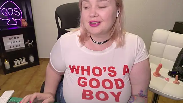Snapshot of MargotGrey chatting on May 31, 2026, 6:09 pm MargotGrey online show from May 31, 2026, 6:09 pm