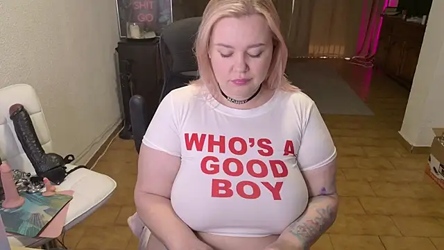 Snapshot of MargotGrey chatting on February 28, 2026, 9:09 am MargotGrey online show from February 28, 2026, 9:09 am