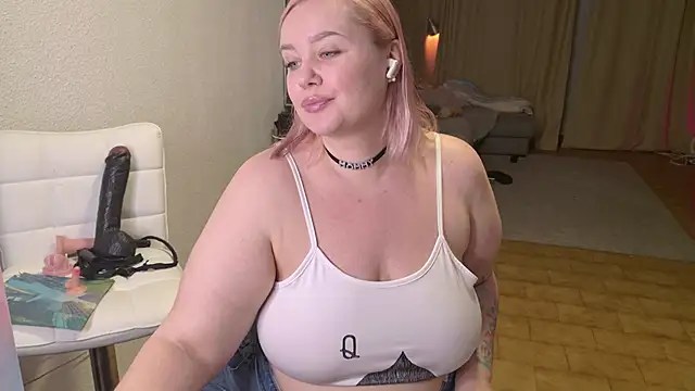 MargotGrey online show from January 6, 2026, 5:28 pm