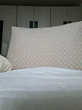 Snapshot of Ssk10N chatting on November 25, 2025, 5:35 pm Ssk10N online show from November 25, 2025, 5:35 pm