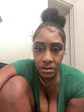 Snapshot of Foreignthababyy chatting on March 28, 2026, 4:24 am Foreignthababyy online show from March 28, 2026, 4:24 am