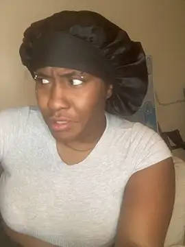 Snapshot of Foreignthababyy chatting on February 17, 2026, 1:36 am Foreignthababyy online show from February 17, 2026, 1:36 am