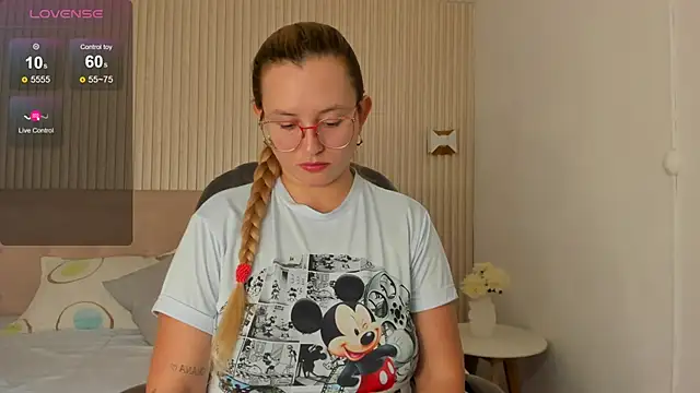 halaaa 1 online show from October 10, 2025, 12:17 pm