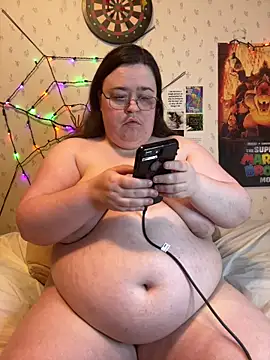 Snapshot of SexyxLexie chatting on May 20, 2026, 6:21 am SexyxLexie online show from May 20, 2026, 6:21 am