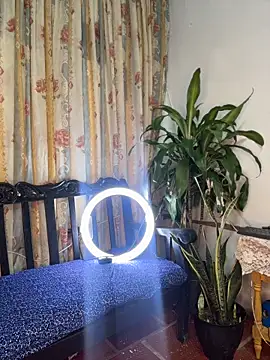 uma patna000 online show from April 7, 2026, 6:48 am