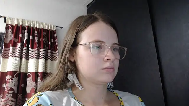 HellenMiyer1111 online show from November 11, 2025, 3:40 pm