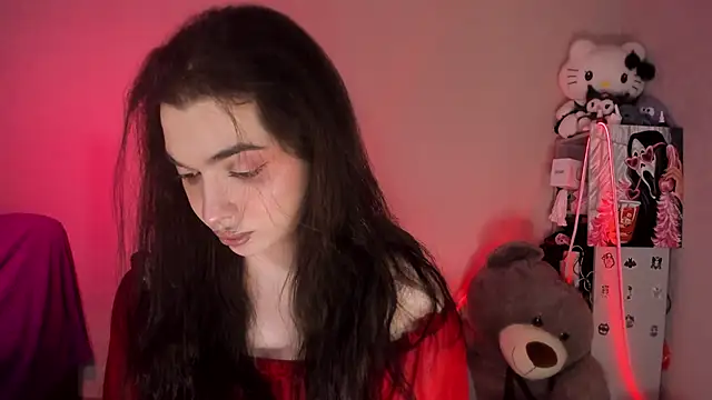 Snapshot of YsabellViveris chatting on February 19, 2026, 3:42 pm YsabellViveris online show from February 19, 2026, 3:42 pm