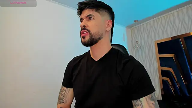 Petesevans online show from November 16, 2025, 1:38 pm