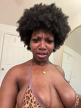 mochamimi online show from March 30, 2026, 4:47 am