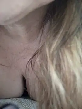 sua sub  online show from November 17, 2025, 4:55 pm