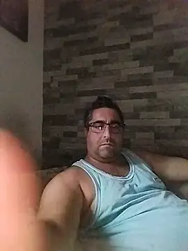 Snapshot of ADRIAN_ADI40 chatting on May 17, 2026, 4:12 am ADRIAN ADI40 online show from May 17, 2026, 4:12 am
