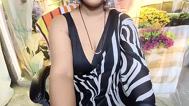 MAN-MOHINI-21 online show from October 18, 2025, 5:04 pm