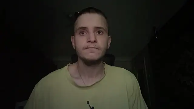 Snapshot of sweaticeboy chatting on July 26, 2026, 4:58 pm sweaticeboy online show from July 26, 2026, 4:58 pm