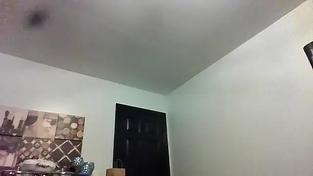 FeelniT37 online show from March 22, 2025, 2:48 am