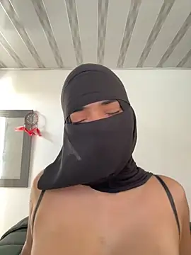 radiagazali online show from November 7, 2025, 5:28 pm