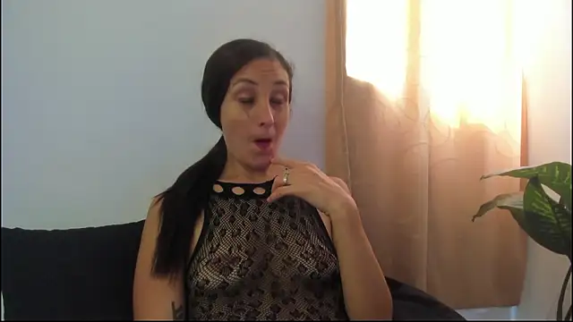 izzy cum online show from February 9, 2026, 6:39 pm