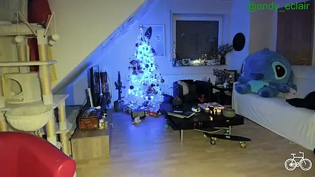 tinny williams online show from December 17, 2025, 6:18 am