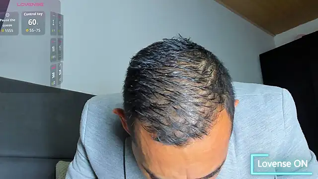 Snapshot of jhonyalzate2 chatting on November 25, 2025, 2:45 am jhonyalzate2 online show from November 25, 2025, 2:45 am