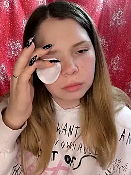 Zuli Kiska online show from March 23, 2026, 7:14 pm