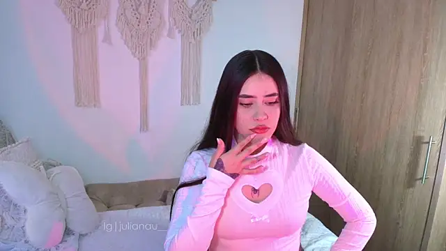 Snapshot of iriswest_ chatting on June 25, 2026, 2:53 am iriswest online show from June 25, 2026, 2:53 am