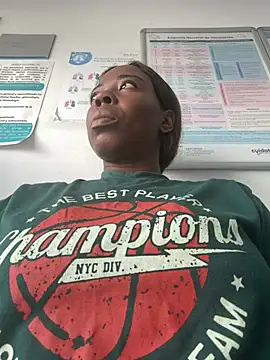 Snapshot of ebony_witney chatting on February 11, 2026, 3:12 pm ebony witney online show from February 11, 2026, 3:12 pm