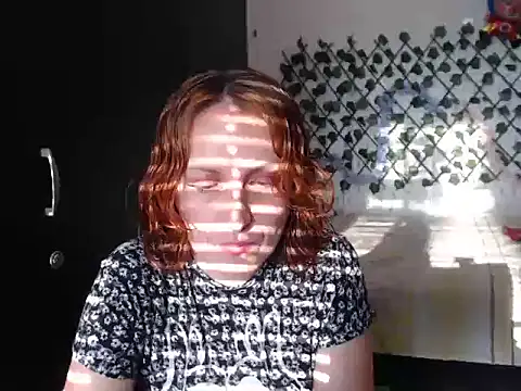 kittykalor09 online show from March 13, 2026, 10:15 pm