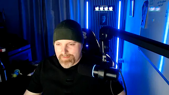 DerPornoPete online show from April 7, 2026, 8:43 pm