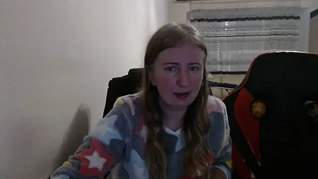 PeterAndJen online show from November 23, 2025, 7:24 pm