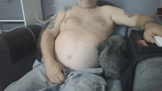 Snapshot of Naturistmale45 chatting on July 4, 2026, 9:19 pm Naturistmale45 online show from July 4, 2026, 9:19 pm