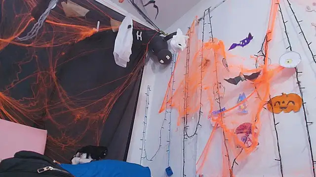 timkerbell  online show from October 23, 2025, 7:23 pm