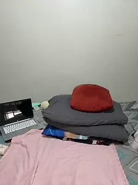 MileyGia online show from March 29, 2026, 6:31 pm