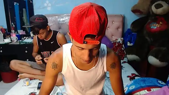 gustavo saaled19 online show from December 4, 2024, 12:13 am