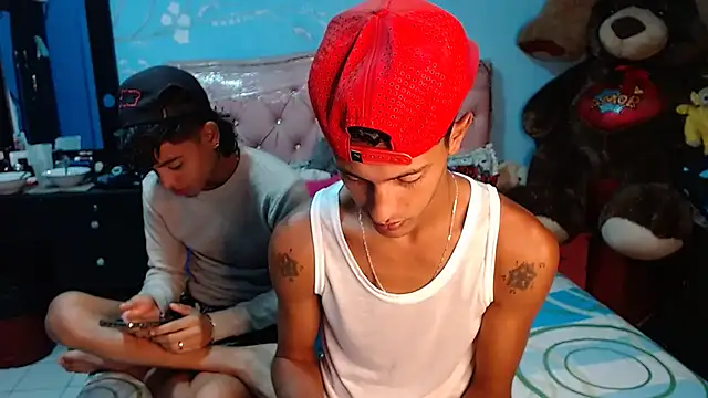 gustavo saaled19 online show from December 9, 2024, 12:34 am