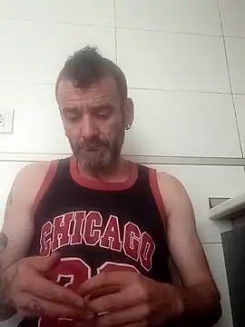 raulacab online show from May 11, 2026, 6:26 am
