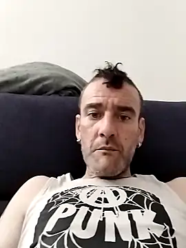 raulacab online show from May 15, 2026, 7:56 pm