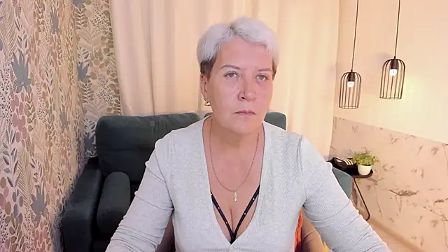 Snapshot of KathySunn chatting on May 15, 2026, 1:09 pm KathySunn online show from May 15, 2026, 1:09 pm