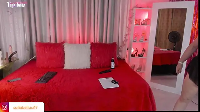 sofiiBell online show from June 4, 2026, 12:48 am