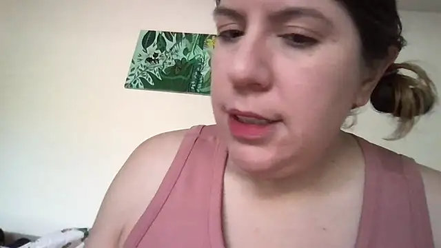 HYPHYtype online show from October 31, 2025, 7:32 pm