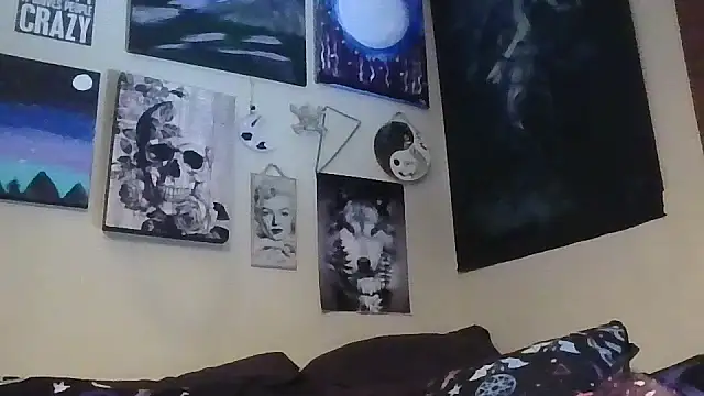 GothyBaby online show from November 3, 2025, 6:00 pm