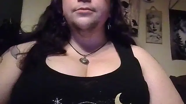 GothyBaby online show from November 13, 2025, 1:53 am