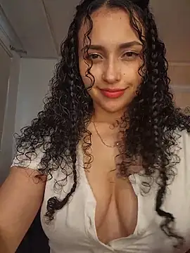 Lucy Marin online show from October 22, 2025, 5:12 pm