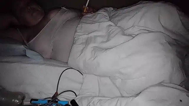 Snapshot of atlwebbie75 chatting on February 22, 2026, 10:50 am atlwebbie75 online show from February 22, 2026, 10:50 am